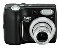 Nikon Coolpix 7600