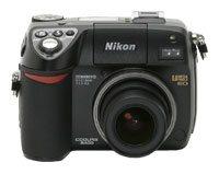 Nikon Coolpix 8400